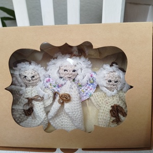 Horgolt karácsonyi angyalkák, diszdobozban - karácsony - karácsonyi lakásdekoráció - karácsonyfadíszek - Meska.hu
