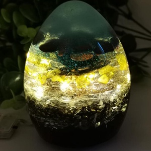  Auravédő, sikert és bőséget vonzó, bölcsesség. Sungit-Orgonit gömbkúp- lámpa-fekete bolygó kék ködben , Otthon & Életmód, Lámpa, Hangulatlámpa, Mindenmás, MESKA