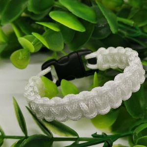 Paracord karkötő több színben  - Meska.hu