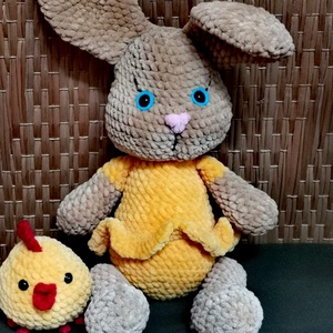 Napsugár nyuszilány csibével , Játék & Sport, Plüssállat & Játékfigura, Nyuszi, Horgolás, MESKA