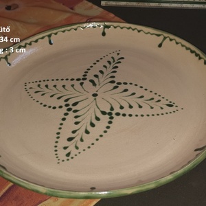 Zöld bézs kínáló, sütő tál  írókázott díszítéssel, Otthon & Életmód, Konyhafelszerelés, tálalás, Tálalás, Tányér & Étkészlet, Kerámia, MESKA