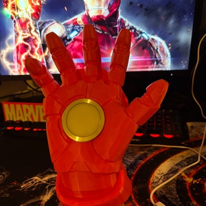 Iron man kesztyű asztali  led lámpa, Otthon & Életmód, Lámpa, Hangulatlámpa, Mindenmás, MESKA