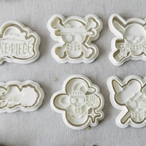 One Piece Süteménykiszúró Készlet - 6 db-os Anime Jolly Roger Szett - Meska.hu