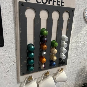 Kávékapszula és bögre tartó, Otthon & Életmód, Konyhafelszerelés, tálalás, Tálalás, Bögre & Csésze, Famegmunkálás, MESKA