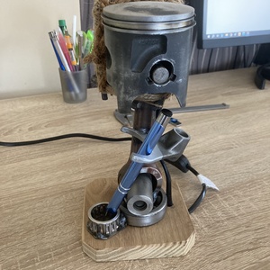 Asztali lámpa, Otthon & Életmód, Lámpa, Asztali lámpa, Famegmunkálás, Fémmegmunkálás, MESKA