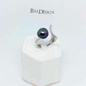Zöld színű édesvízi tenyésztett gyöngyös gyűrű, Ékszer, Gyűrű, Gyöngyös gyűrű, Ékszerkészítés, Ötvös, MESKA