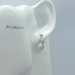 Patentos gyöngyös fülbevaló - ékszer - fülbevaló - lógó fülbevaló - Meska.hu