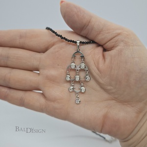 Spinel nyaklánc ezüst medállal - ékszer - nyaklánc - medálos nyaklánc - Meska.hu