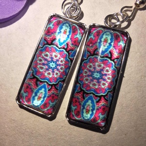 Pink-Türkiz Mandala Fülbevaló - Feltűnő, téglalap alakú kaboson fülönfüggő, Ékszer, Fülbevaló, Lógó fülbevaló, Mindenmás, MESKA