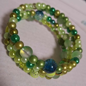 Karácsonyi Zöld Memóriadrótos Karkötő - ékszer - karkötő - memóriadrótos karkötő - Meska.hu