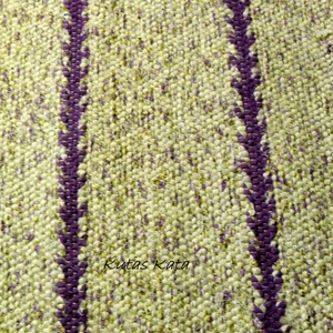 Lila-fehér cirmos, lila rozmaring mintával. 46 cm. KESKENY - otthon & életmód - dekoráció - kép & falikép - vászonkép - Meska.hu