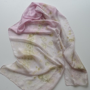 Indásrózsa ecoprint selyemsál - ruha & divat - sál, sapka, kendő - sál - Meska.hu