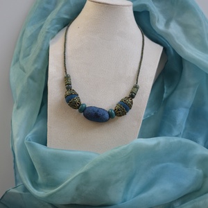 Selyemgubós nemezékszer , Ékszer, Nyaklánc, Bogyós nyaklánc, Ékszerkészítés, Nemezelés, MESKA