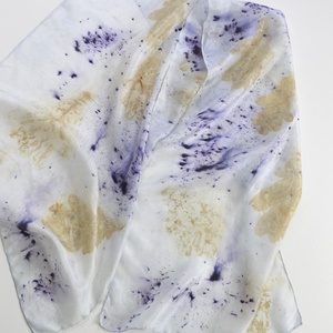 Lilapötty ecoprint selyemsál  - Meska.hu