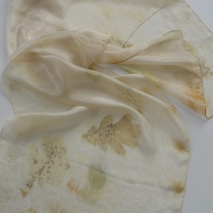 Szelíd tölgy ecoprint selyemsál  - ruha & divat - sál, sapka, kendő - sál - Meska.hu