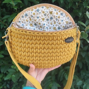 Horgolt crossbody , Táska & Tok, Kézitáska & válltáska, Vállon átvethető táska, Horgolás, Varrás, MESKA