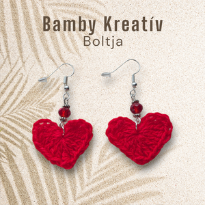 Horgolt szív fülbevaló gyönggyel - ékszer - fülbevaló - lógó fülbevaló - Meska.hu