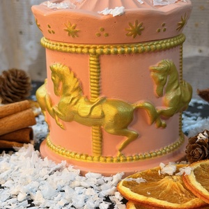 Illatgyertya körhinta formájú tégelyben - Meska.hu