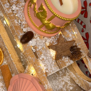 Illatgyertya körhinta formájú tégelyben - karácsony - karácsonyi lakásdekoráció - karácsonyi illatgyertya, mécses - Meska.hu