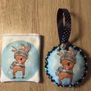 Filc karácsonyfadísz, Karácsony, Karácsonyi lakásdekoráció, Karácsonyfadíszek, Gyöngyfűzés, gyöngyhímzés, Varrás, MESKA