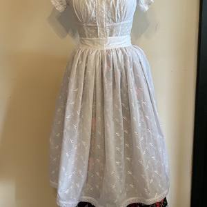 Madeira csipkés, néptáncos kötény, folklór, népviselet, Otthon & Életmód, Konyhafelszerelés, tálalás, Konyhai textil, Kötény, Varrás, MESKA