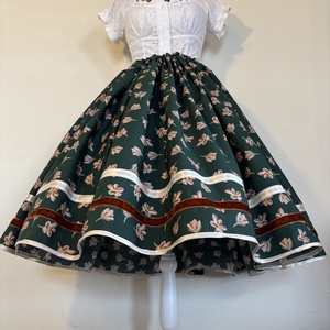 Rózsalonc mintás néptáncos , folklór szoknya - ruha & divat - női ruha - szoknya - Meska.hu