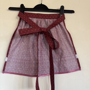 Kislány néptáncos kötény - otthon & életmód - konyhafelszerelés, tálalás - konyhai textil - kötény - Meska.hu