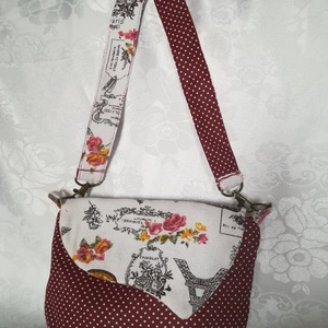 Elegáns, pöttyös táska  -  - Meska.hu