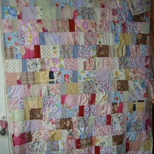 Virágos patchwork ágytakaró -  - Meska.hu