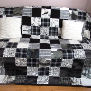 fekete-fehér patchwork takaró - otthon & életmód - lakástextil - ágytakaró - Meska.hu