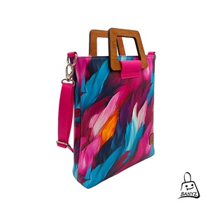 Színes tollas mintás kézi- és válltáska � kézműves Banyz táska, Táska & Tok, Kézitáska & válltáska, Kézitáska, Bőrművesség, Varrás, MESKA