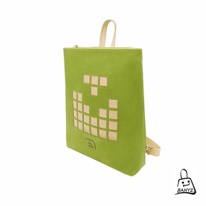 ZÖLD�BÉZS TÖBBFUNKCIÓS NŐI TÁSKA � HÁTITÁSKA, KÉZITÁSKA ÉS VÁLLTÁSKA EGYBEN  - Meska.hu