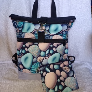 Egyedi erős vastag vizlepergetős vászonból készült hatizsák. Neszeszerrel  - Meska.hu