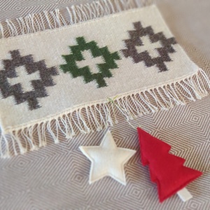 'FEHÉR KARÁCSONY' kézzel szőtt téli/karácsonyi dísz, dekoráció gyapjúból - karácsony - karácsonyi lakásdekoráció - karácsonyi lakásdíszek - Meska.hu