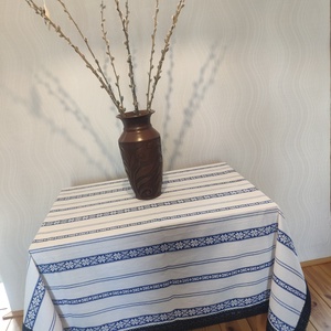 Népi mintás ünnepi terítő pamutcsipke szegéllyel - KÉK - otthon & életmód - lakástextil - abrosz, terítő - asztalfutó - Meska.hu