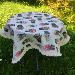 'VIRÁGZÓ TERASZ' rojtos terítő cserepes virágokkal - Meska.hu