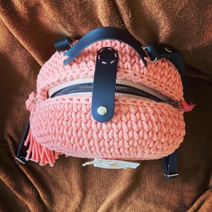 Kör alakú horgolt hátitáska - táska & tok - hátizsák - kishátizsák - Meska.hu