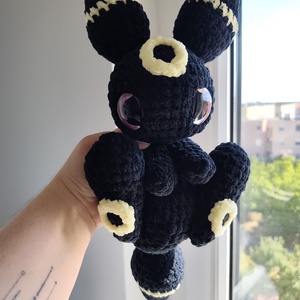 Horgolt Umbreon Szundipajti, Játék & Sport, Plüssállat & Játékfigura, Más figura, Horgolás, MESKA