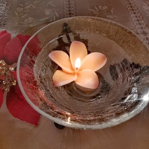 Liliom formájú úszógyertya, köszönőajándék - otthon & életmód - gyertya, illat, aroma - gyertya - Meska.hu