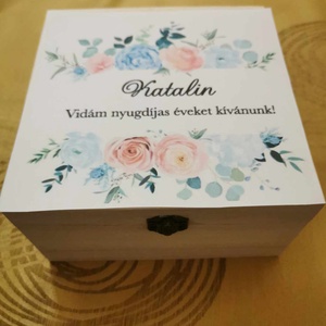 Emlékőrző nyugdíjba vonulás alkalmára, a nyugdíjas évek nélkülözhetetlen kellékei - Meska.hu