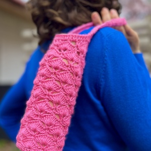 Horgolt pink kulacstartó - otthon & életmód - konyhafelszerelés, tálalás - italos kellékek - kulacsok - Meska.hu