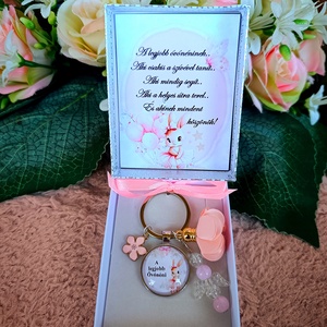 Ajándék pedagógusnak, óvónéninek egyedi kulcstartó nyuszis, Táska & Tok, Kulcstartó & Táskadísz, Kulcstartó, Ékszerkészítés, MESKA