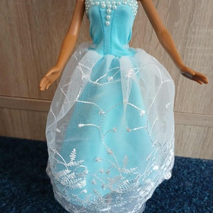 Barbie fehér világoskék csipkés báli ruha.  - játék & sport - baba & babaház - barbie ruhák - Meska.hu