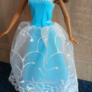 Barbie világoskék csipkés báli ruha. , Játék & Sport, Baba & babaház, Barbie ruhák, Varrás, MESKA