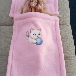 Barbie vagy Barbie méretű babáknak ágyneműszett. Párna és takaró. - játék & sport - baba & babaház - barbie ruhák - Meska.hu