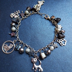 Cat Person - karkötő - ékszer - karkötő - charm karkötő - Meska.hu
