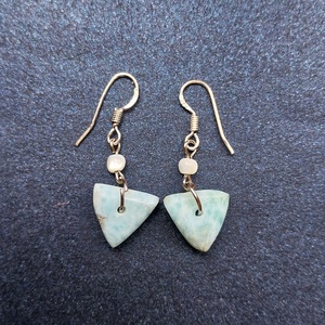Larimar háromszög fülbevaló - Meska.hu