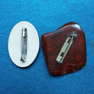 2 db retró bross - ékszer - kitűző és bross - kitűző - Meska.hu
