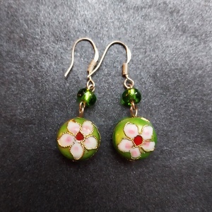 Zöld cloisonne fülbevaló ezüst akasztóval, Ékszer, Fülbevaló, Lógó csepp fülbevaló, Ékszerkészítés, MESKA