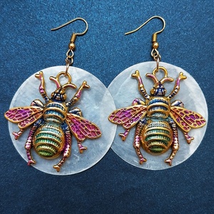 Queen Bee - fülbevaló, Ékszer, Fülbevaló, Lógó fülbevaló, Ékszerkészítés, MESKA